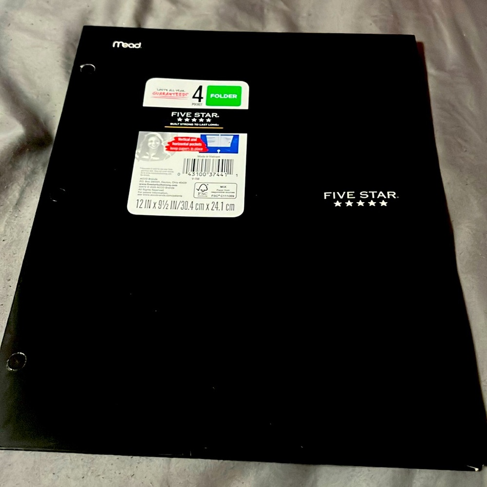 Five Star 4-Pocket Paper Folder